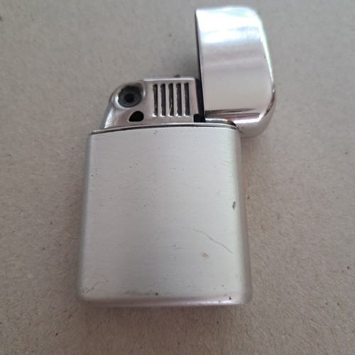Vintage ronson typhoon lighter - typhoon,