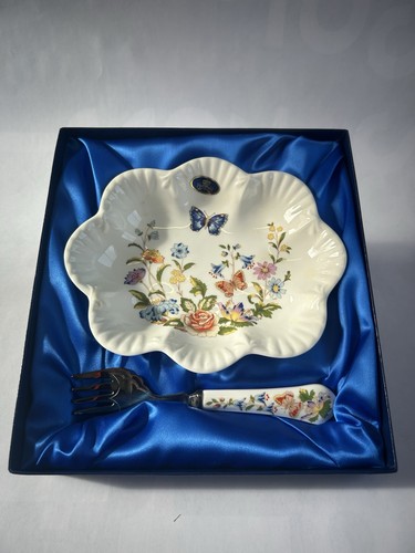 Vintage aynsley cottage - vintage,