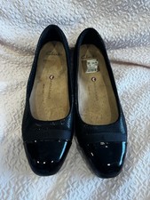 Clark’s unstructured wide fit size 5 flat shoes wide fit