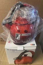 Le Creuset Peruh  Stove-Top Kettle with Whistle, 1.9L Cerise  NEW