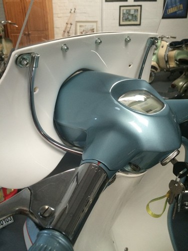 Lambretta fly screen brackets - fly,