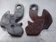 2 x Claas Baler  Knotter Clamping Plates 000037.2 VAT Inc