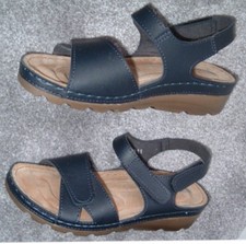 LADIES navy blue sandal UK  size  4  (EU37)  PAVERS
