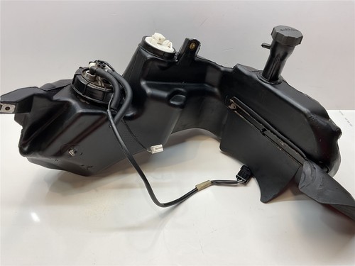 2010 vespa gts250 - vespa, tank