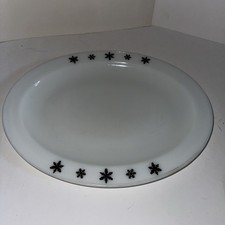 Vintage Retro 50s Pyrex Snowflake Gaiety Oval Serving Plate 13" x 10" 