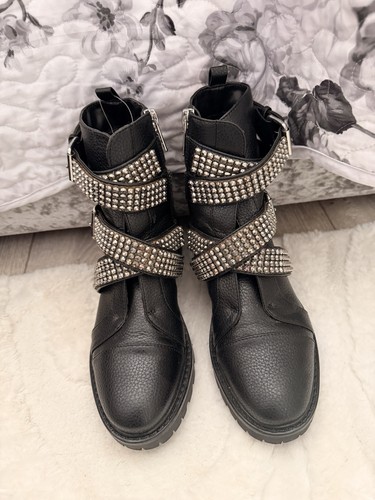 Brand new embellished carvela - embellished,