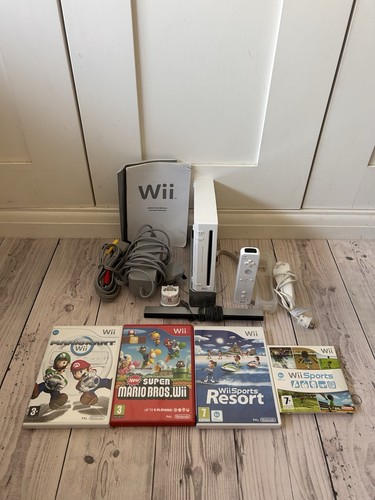 Nintendo wii sports and mario - sports,