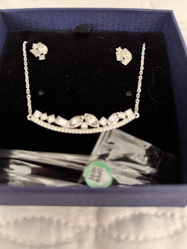 Swarovski set necklace and - ,,