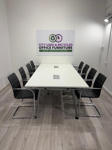 Herman miller person - 8-10,