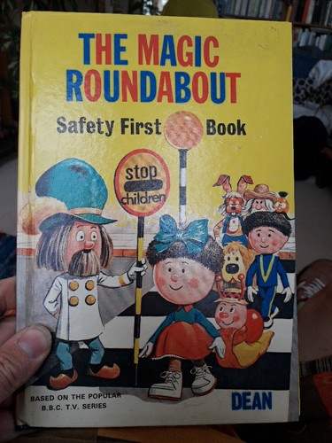 The magic roundabout - roundabout, ‘safety