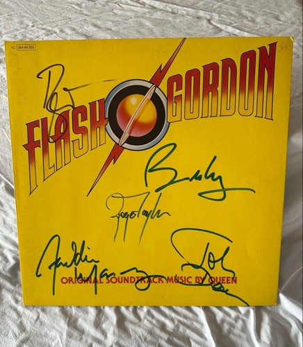 Queen david bowie signed - queen,