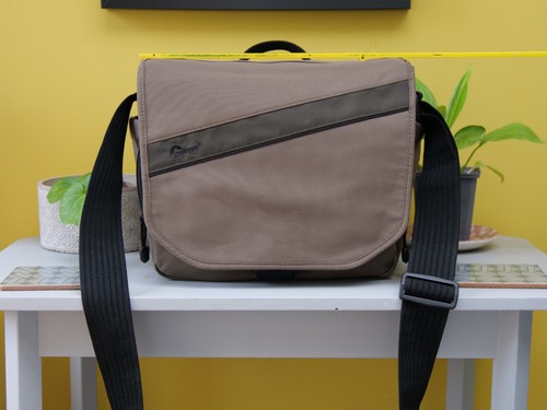 Lowepro event messenger 150 - event,
