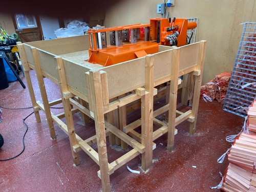 Hydraulic wood kindling - hydraulic, wood/kindling