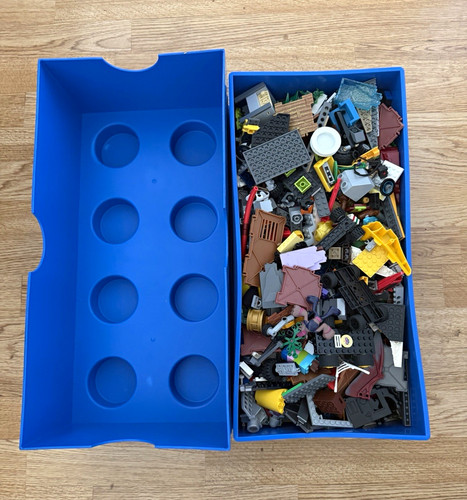 Lego storage brick with lid - storage,