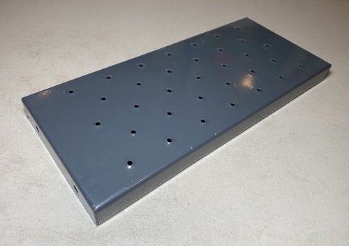 Rolling ladder step tread - ladder,