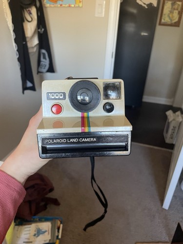 Polaroid 1000 camera 70 - polaroid,