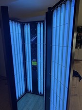 Black Shadow Stand Sunbed 