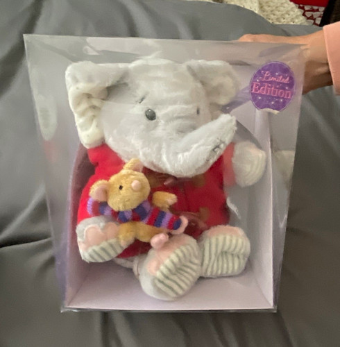 Elliot and buttons limited - elliot,