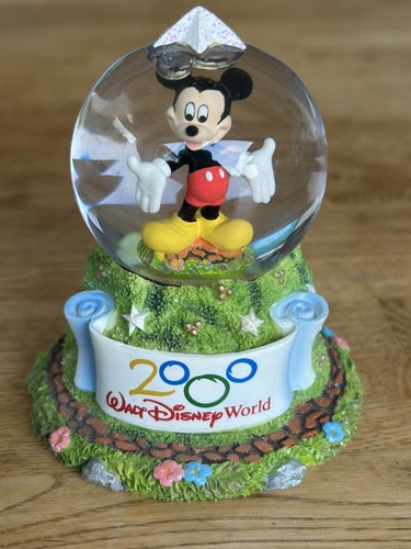 Disney 2000 millennium mickey - disney,