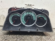 Toyota Corolla Verso D4D instrument cluster speedo 83800-0F082-A