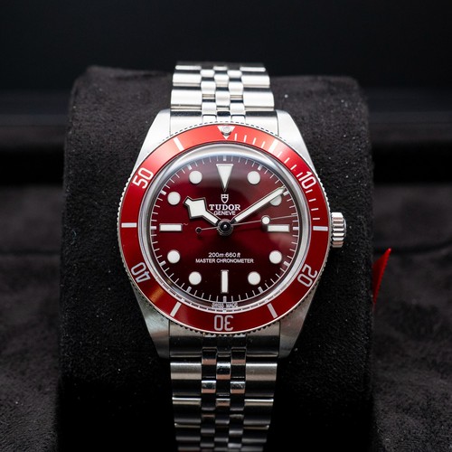 Tudor black bay burgundy - tudor,