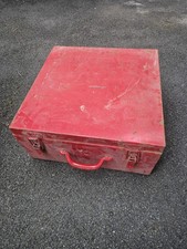 Vintage - Large Metal