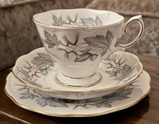 Vintage royal albert - royal, bone