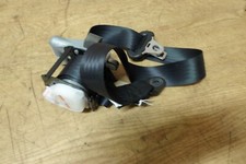 37930 F2A 2009-2015 SUZUKI ALTO NSF LEFT HAND PASSENGERS SIDE FRONT SEAT BELT.