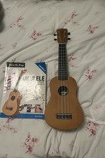 Vintage Ukelele VUK15N With Beginners Book