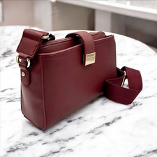 David Jones Burgundy Shoulder