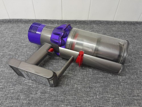 Dyson v10 cordless vacuum - ,