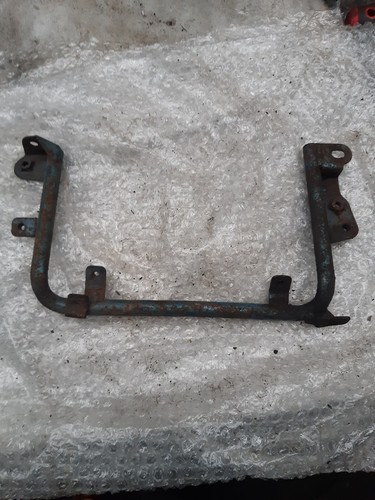 Yamaha dtr125 radiator mount - yamaha,