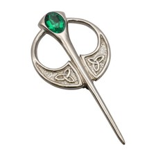 Green Stone Penannular English