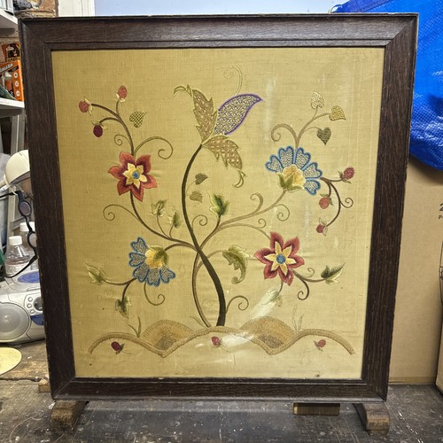 Arts and crafts embroidered - arts,