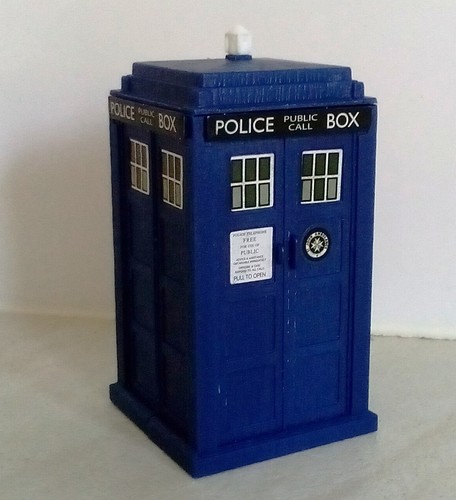 Doctor who small tardis - dr,