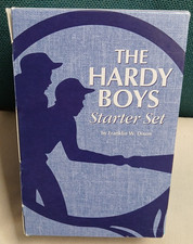 THE HARDY BOYS STARTER SET - 5 HARDBACK NOVELS IN SLIPCASE