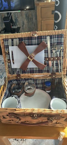 Picnic hamper with utensils - picnic,