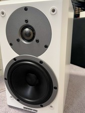 Dynaudio Emit M10 Bookshelf