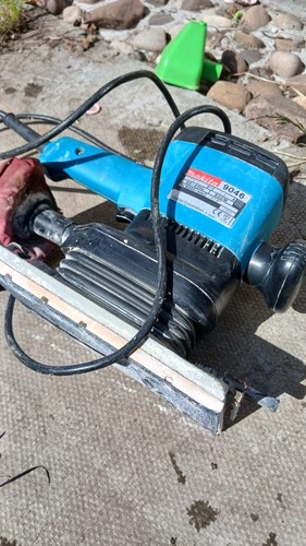 Makita 240v orbital - makita,
