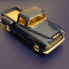 Kinsmart 1955 Chevy Stepside Pick Up 1:32 Scale Diecast Model Car KT5330