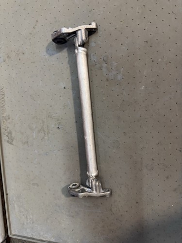 Yamaha 2cr tank bracket - yamaha,