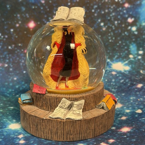 Disney store cruella vil - disney,