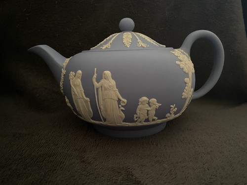 Wedgwood blue jasperware - wedgwood,