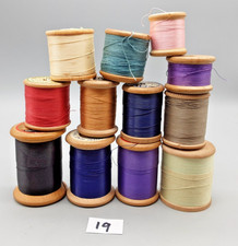 12 Vintage Wooden Cotton Reels