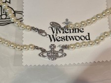 Vivienne westwood Silver Tone Bas Relief Pearl Orb Choker Necklace