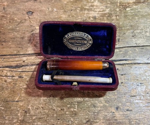 Vintage cheroot cigarette - vintage, cheroot/cigarette
