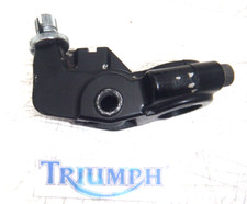 TRIUMPH TT 600 TT600 CLUTCH LEVER BRACKET CLUTCH CABLE BRACKET 2000 - 2003