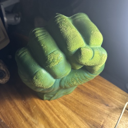 Hasbro marvel incredible hulk - hasbro,