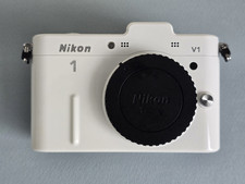 Nikon 1 V1 Camera body white