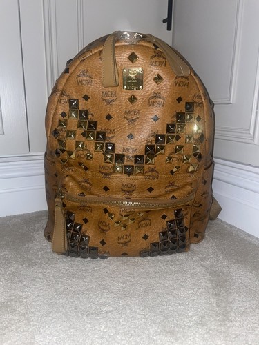 Mcm large studded backpack - large,